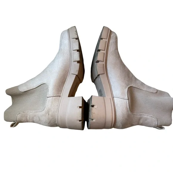 Women's Beige Chelsea Boots - Picture 3 of 9